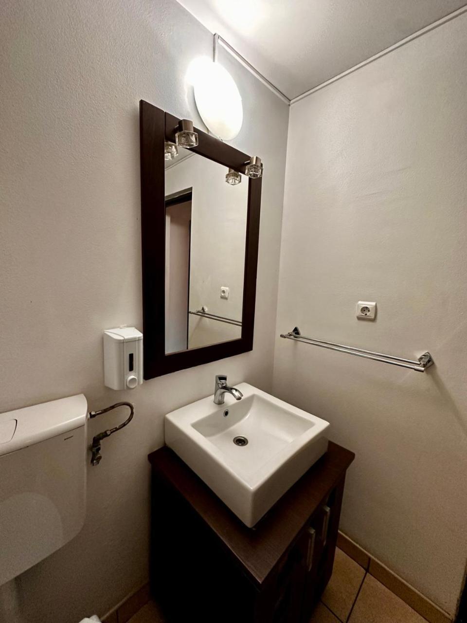Conta Apartment Bukarest Exterior foto