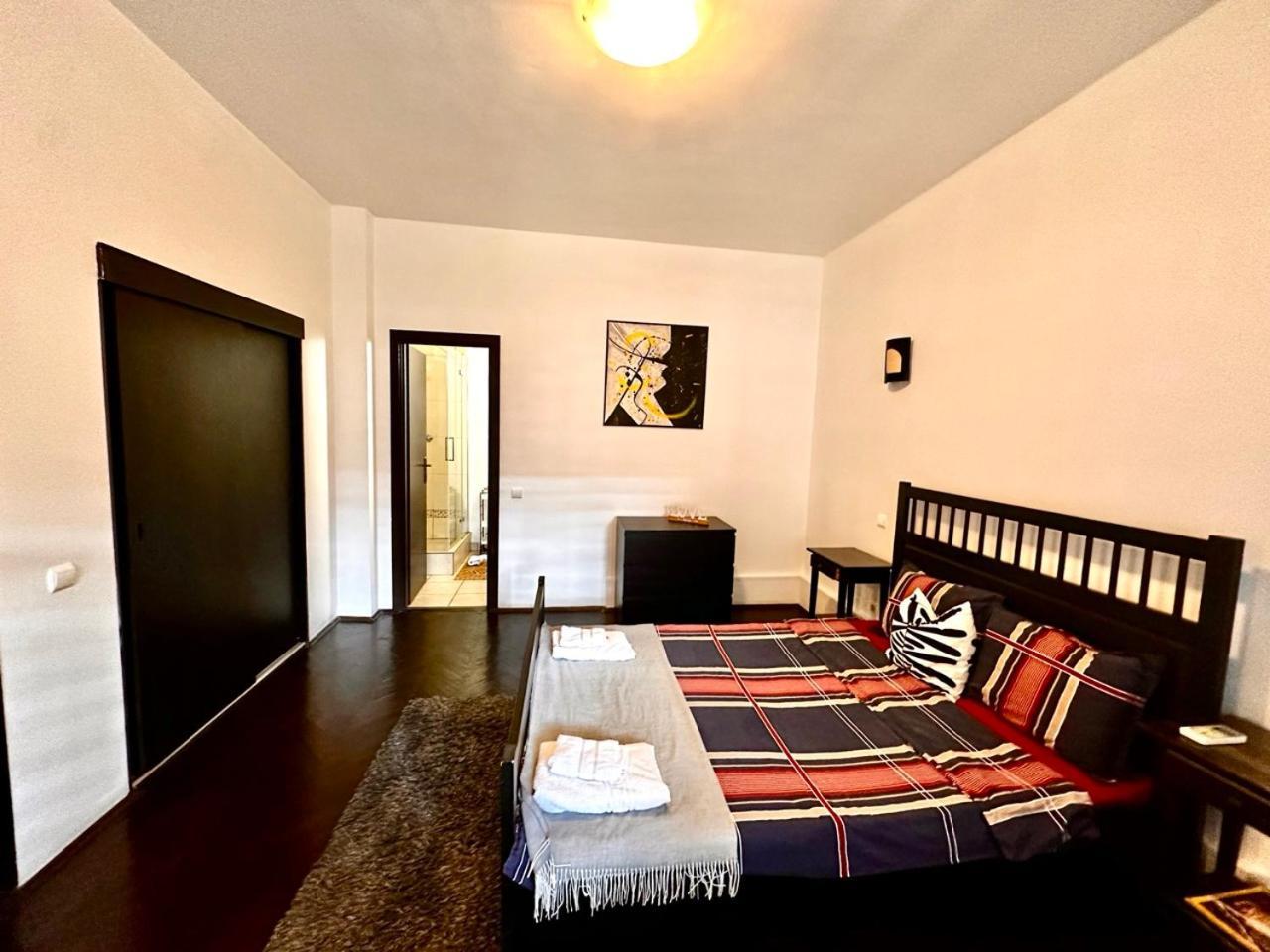 Conta Apartment Bukarest Exterior foto